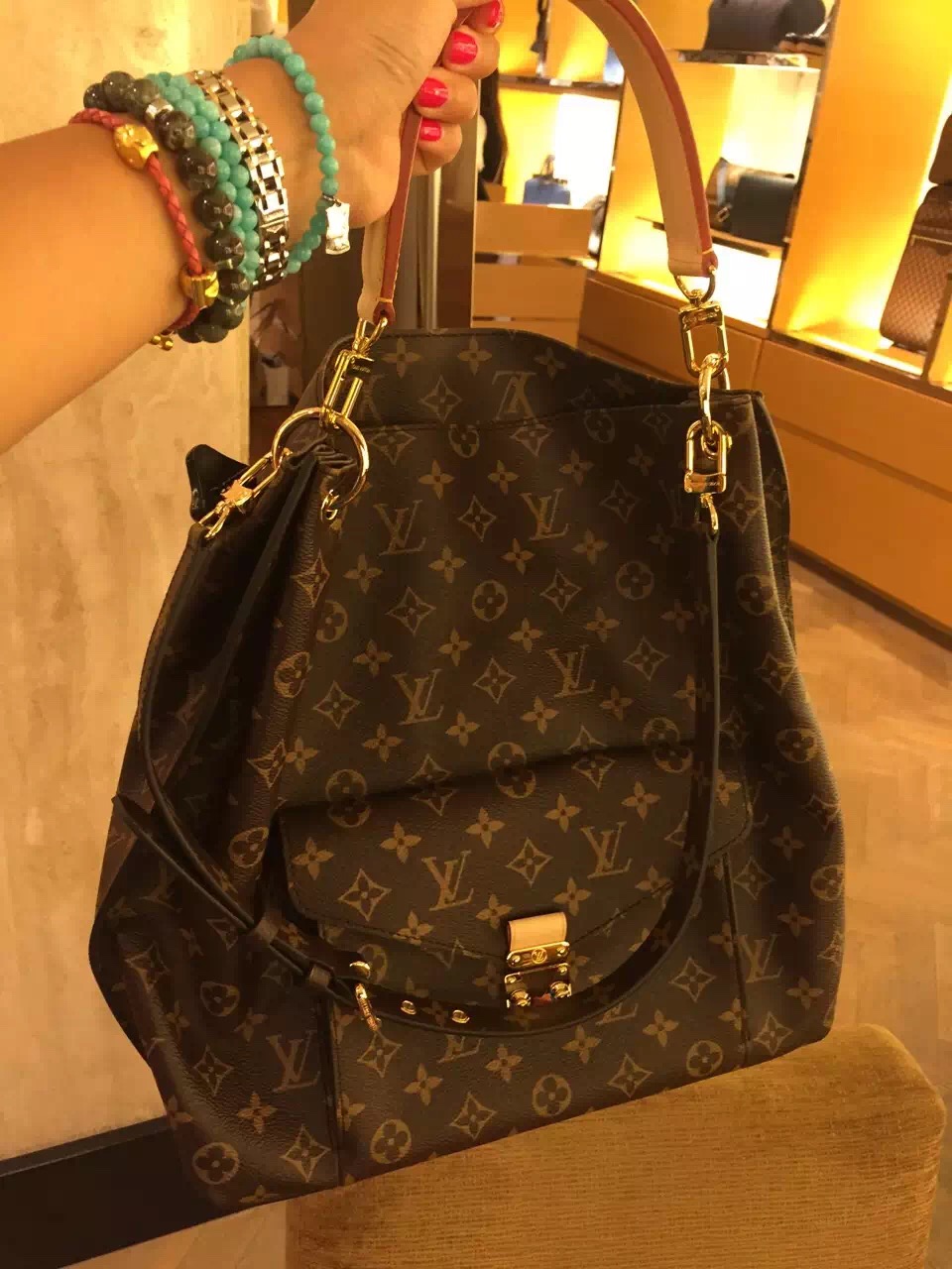 Real Louis Vuitton Monogram Canvas Metis Bag M40781